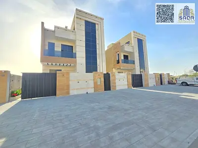 Water and electricity included / Two floors and a roof, 6 master bedrooms