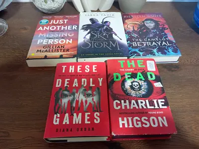 Bundle of 5 Fiction  Thriller Paperback Books — Good Condition