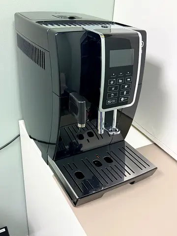 DeLonghi Magnifica Fully Automatic Espresso coffee Machine