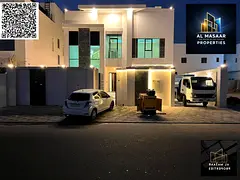 I own a dream villa with 8 master rooms and a roof with a swimming pool, at a price including regist