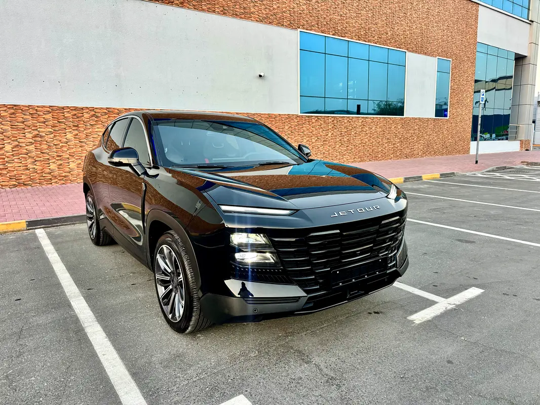 Jetour Dashing 2023 — photo 1 of 20