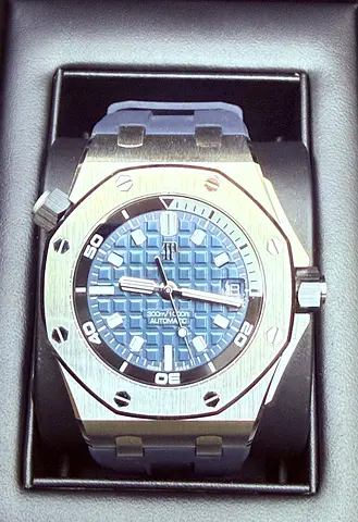Audemars Piguet Royal Oak Offshore Diver - Brand New
