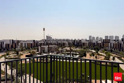CLOSE TO THE POOL | NEXT TO ENTRANCE | ON PARK