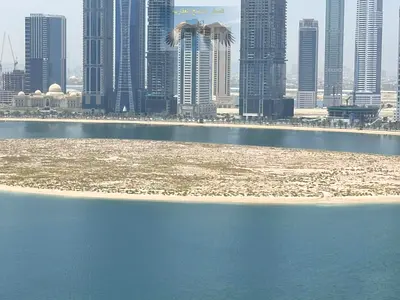 إطلالة بحرية أول ساكن موقع استراتيجي قريب دبي
