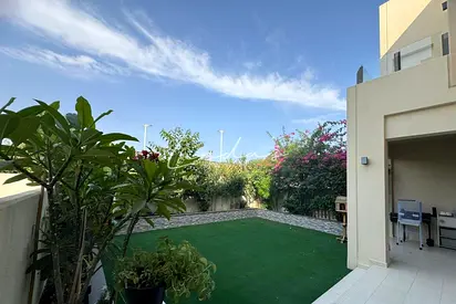 Single Row 3 bedroom | Tennis Court View