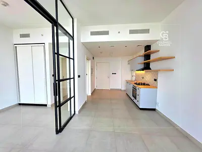 Skyline View | Luxury Living | Vacant