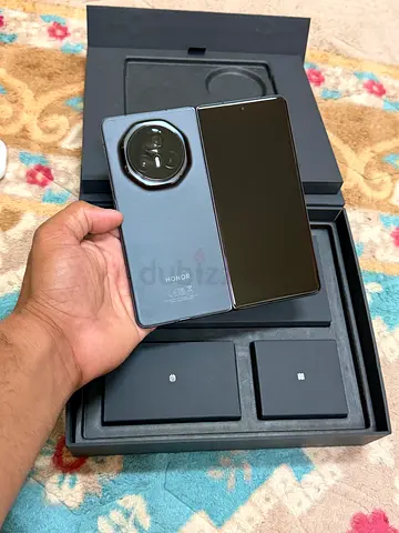 HONOR Magic V3 TDRA UAE