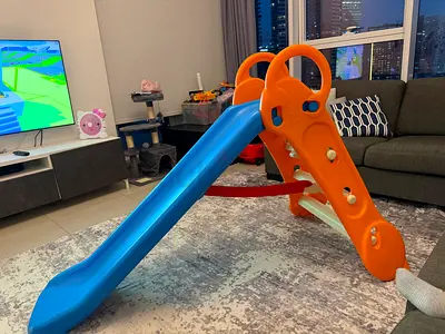Toy slide