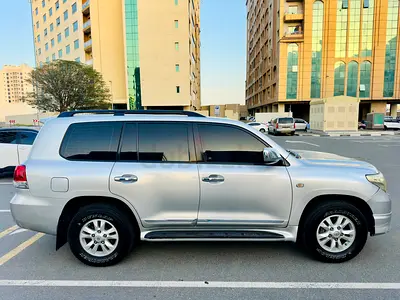 Toyota Land Cruiser | GXR V6 | 2011 | Single Owner