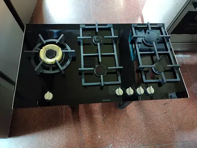 Siemens heavy Duty 5 Burner Built-in Gas CookTop. 90Cm