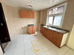 Prime Location Studio Near Park &amp; Main Road Access