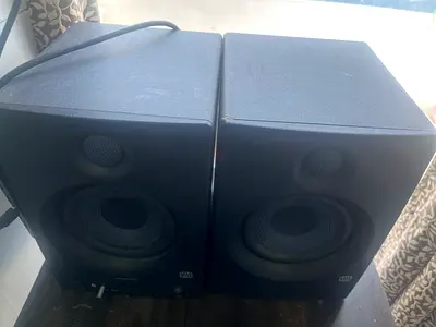 Presonus Eris 5bt