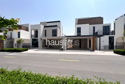 Exclusive | Type C | Close to Souk