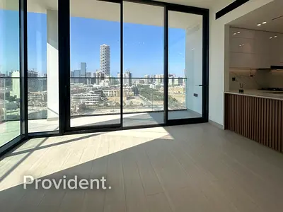 Spacious | Ready to Move In | High floor
