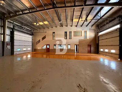 Industrial Warehouse | Prime Location