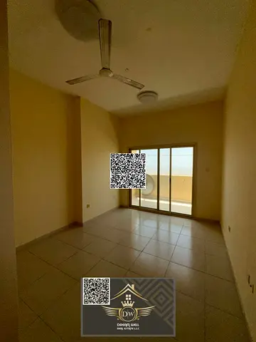 TWO BEDROOMS AVAILABLE FOR SALE LAKE TOWER NEAT AND CLEANED APARTEMENT