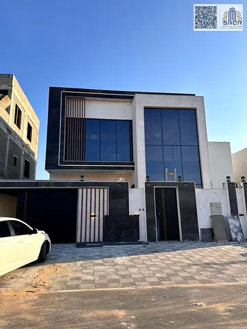A unique opportunity to own a modern villa with an elegant design at a price that includes fees.
