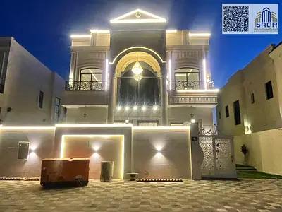 فرصتك لامتلاك فيلا جاهزة للسكن بتصميم فاخر، قريبة من جميع الخدمات.