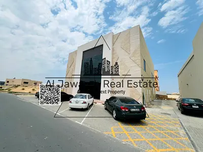 Showroom for rent on the main street, 7515 sq ft, 250 kW electricity