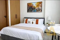 MODERN STUDIO | COMMUNITY VIEW