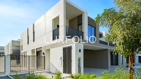 Internal | End of Row | Next To Amenities