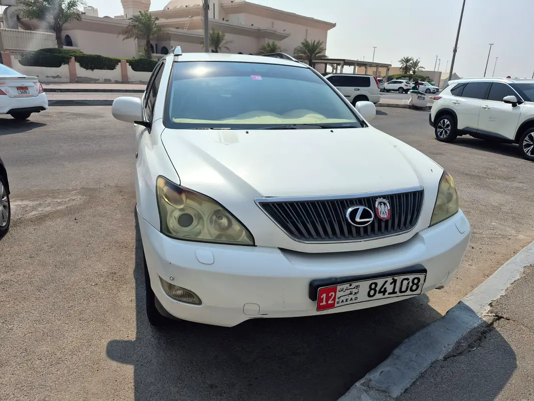 Lexus RX-Series 2005 — photo 1 of 7