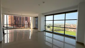 No Fee 3Bed Maid flat Parking Kitchen Goods