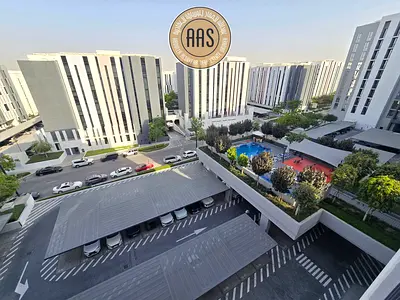 Pool view 1BHK in Boulevard Building With Kichen Appliance +All Amenities