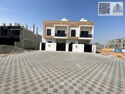 Villa on the main street, ready to move in, with all registration and ownership fees included.