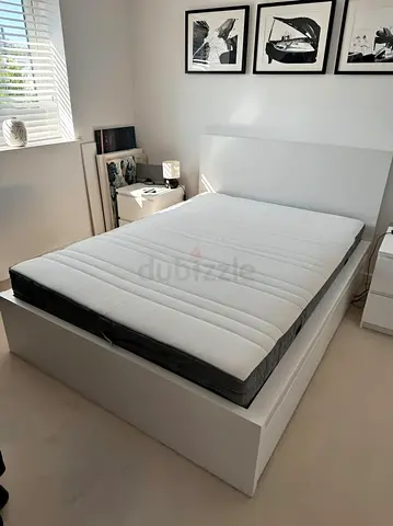 ikea bed and mattress/queen size