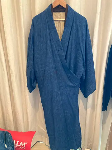 Mens Navy Blue Japanese Kimono Size Medium, Excellent Condition