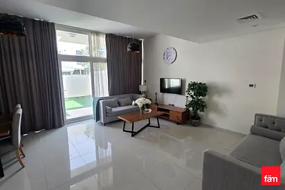 2BR | FURNISHED | MIDDLE | CLOSED KITCHEN