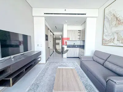 Spacious I Vacant I 12 Cheques