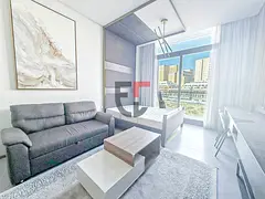 Spacious I Vacant I 12 Cheques