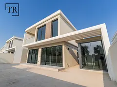 Single Row | Well Maintained | Premium Finishes