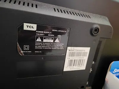 TCL LED TV (Model: LED32D2710) - 32-inch, working condition