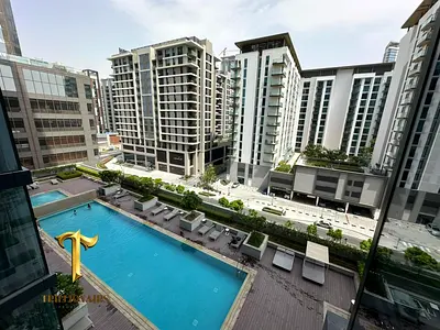 Vacant | Pool View | Prime Location