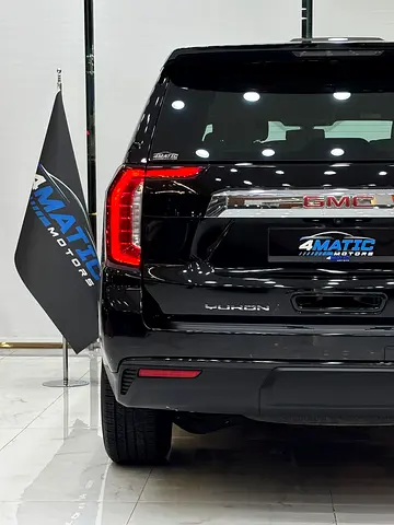 صورة 9 لـ 2023 GMC YUKON