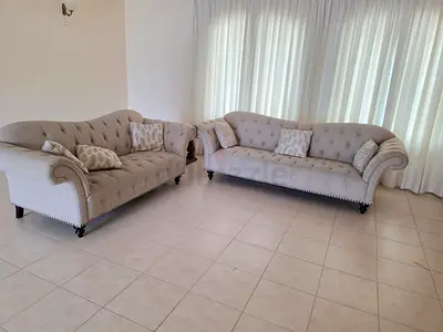 Light beige tufted 3-seater and 2-seater sofa set