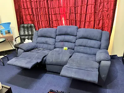 3-seater Blue Fabric Recliner Sofa, Good Condition [Need cleaning]