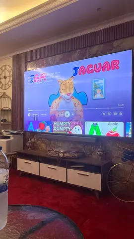 Hisense Qled 100inch Brandnew condition