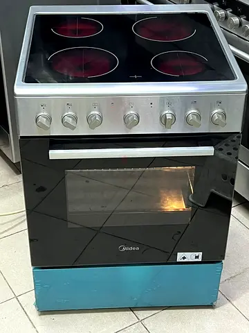 Midea cooking range 60/60 electric ceramic Hob cooker - Good Working Condition, free delivery instal