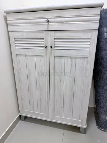 White to light gray  large wooden shoe cabinet /good condition/minor scratches on top but no damage