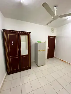 ROOM FOR DECENT BACHELORS