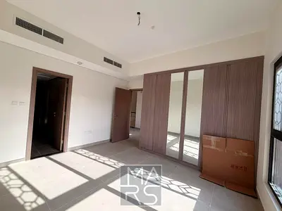 🌿🏡 تاون هاوس فاخر 3 غرف وصالة في مدينة الشارقة المستدامة | حياة عائلية راقية! 🏡🌿