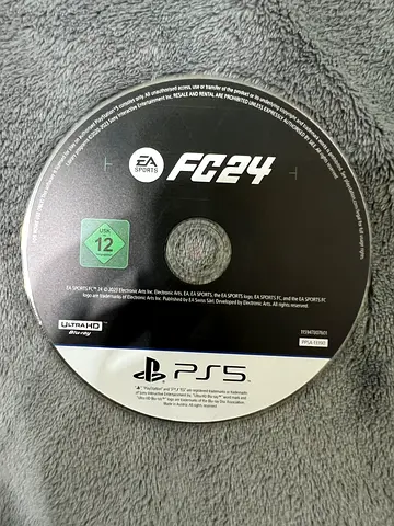 FC 24 (PS5) Game Disc - Good Condition without the packaging
