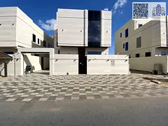 Villa for sale in a quiet and prime location with central air conditioning.