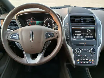 صورة 11 لـ 2015 Lincoln MKC
