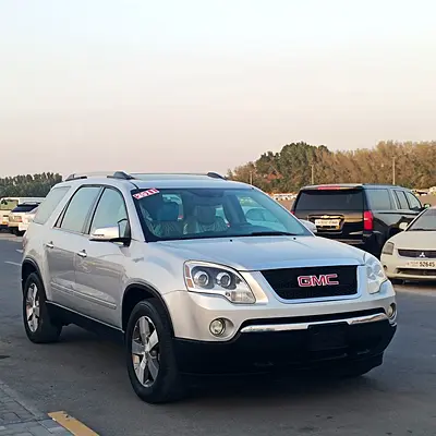 GMC Acadia SLE AWD 2011 - GCC Specs - Well Maintained
