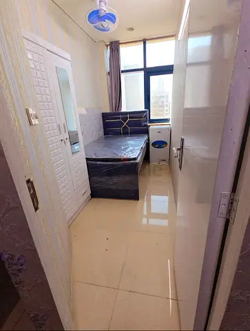 Partition available close to MOE metro, Al Barsha1